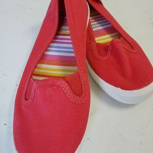 SO Slip-On Canvas Sneakers, Coral Red, 5Y/6.5Women